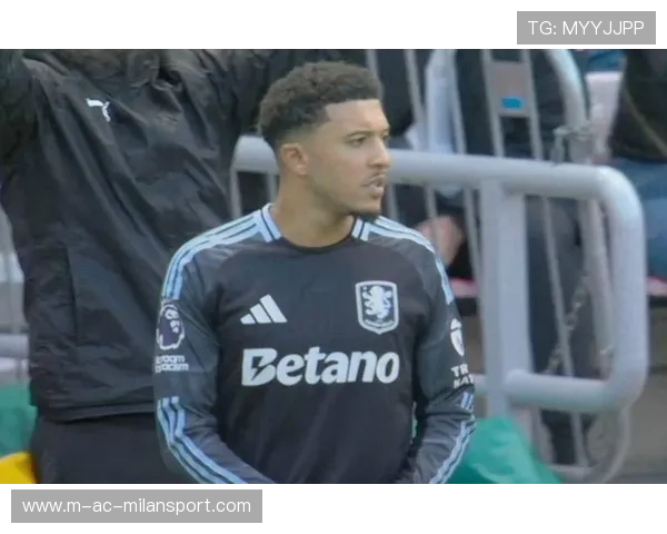 桑乔在阿斯顿维拉备受冷遇,前途堪忧,桑乔2021